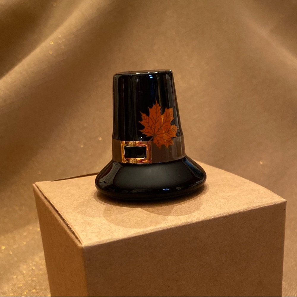 Nora Fleming Mini “We Gather Together” Pilgrim Hat A252